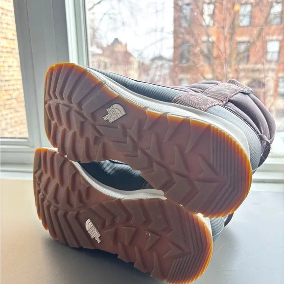 Kids’ THERMOBALL™ Pull-On Boots. The North Face. - Picture 3 of 3